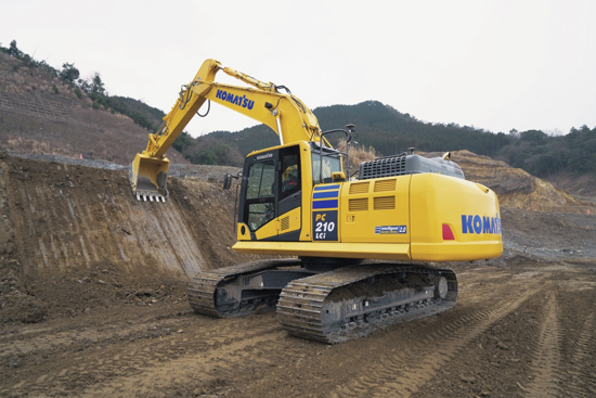 bageri komatsu PC210LCi-11