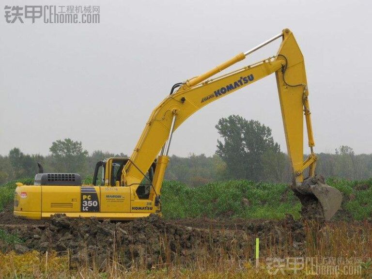 Komatsu PC360LC-11