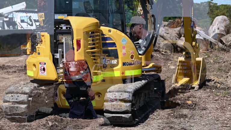 Komatsu PC45MR-5